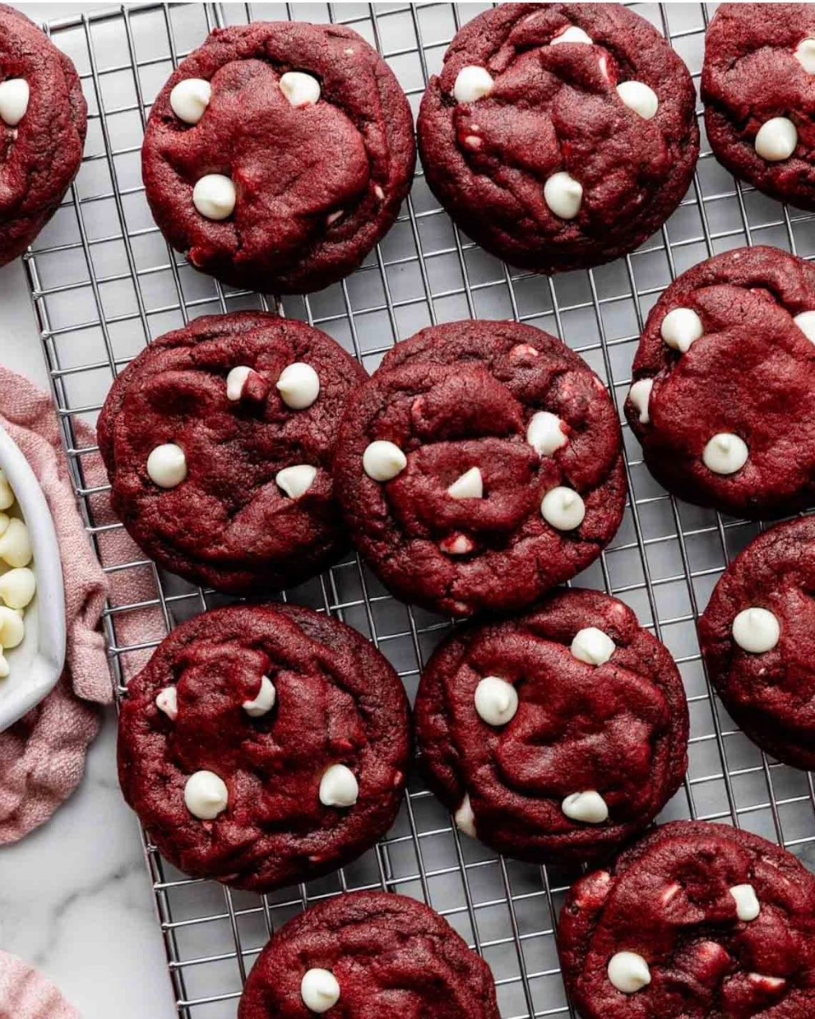 red velvet nyc cookie