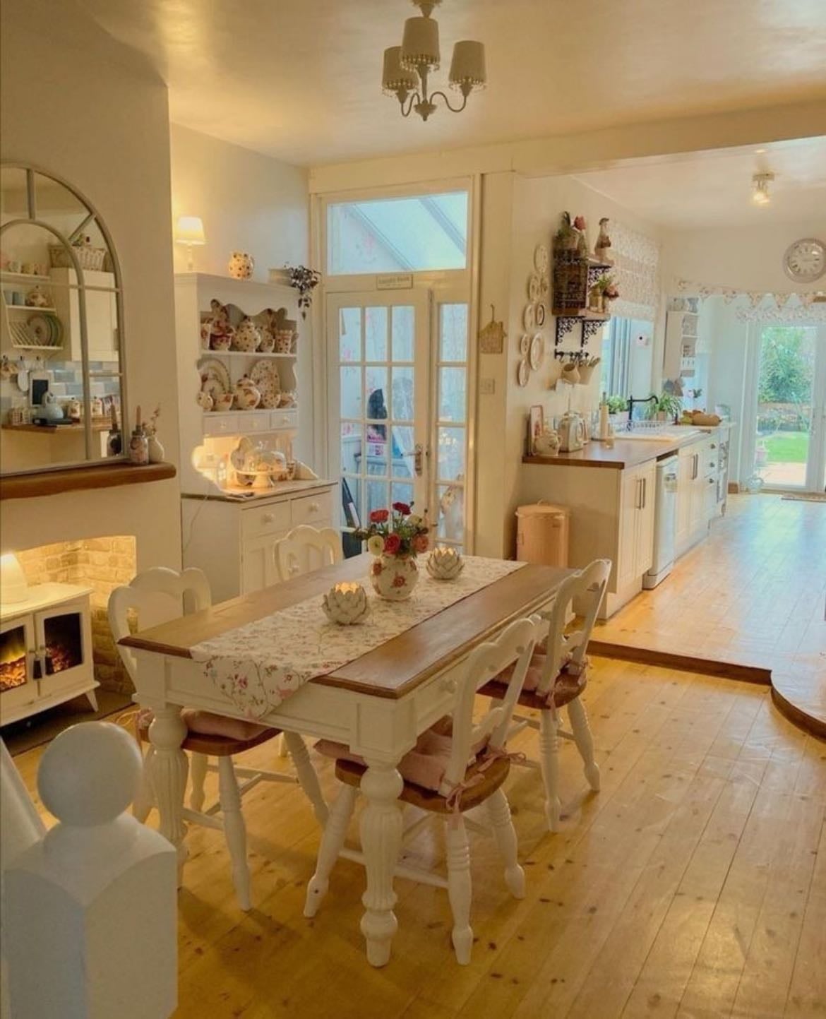 dining table like this