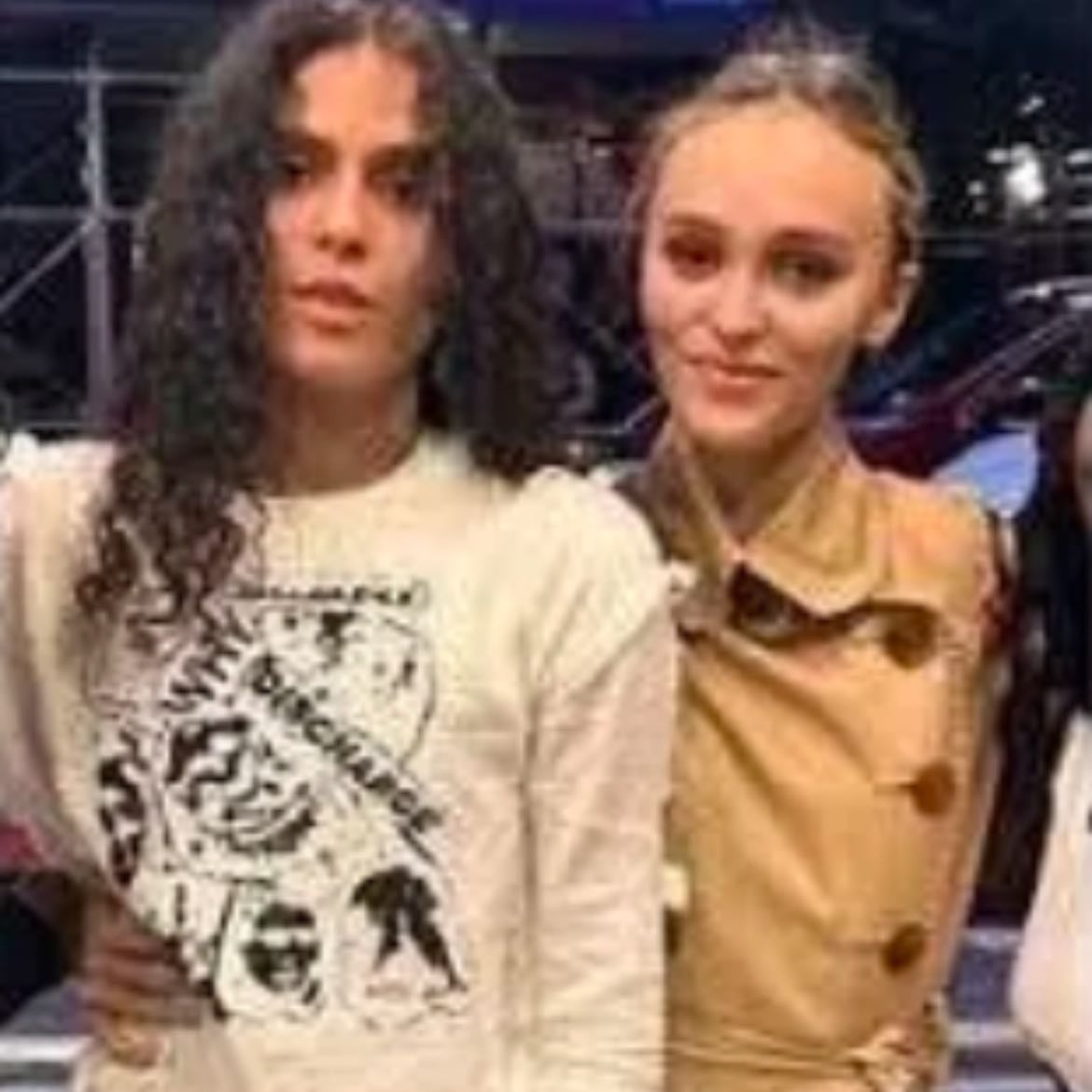 that big headed bitch on the right
