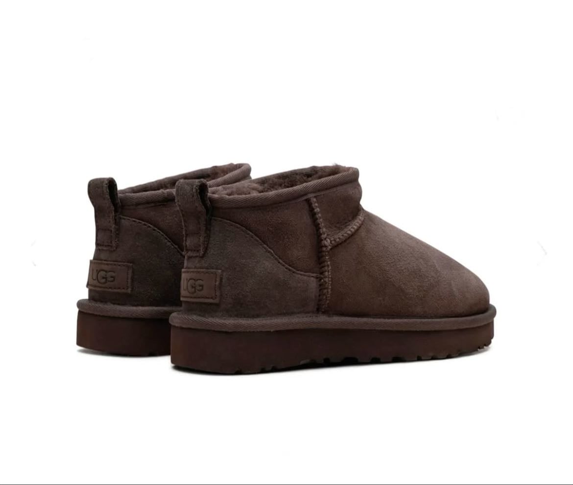 dark brown uggs