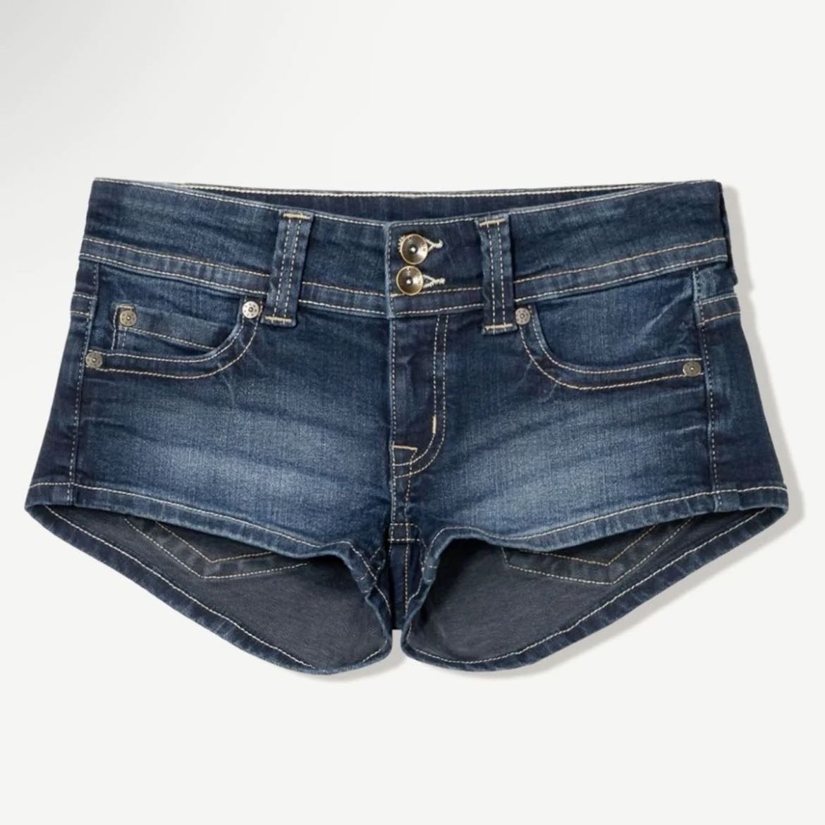 Shorts Bershka - Si tuviera el cuerpo para llevarlos me los compraba 😔