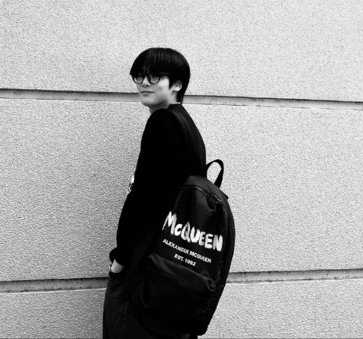 style your backpack ⋮ ⌗ ┆ - Other hypelist by Mai