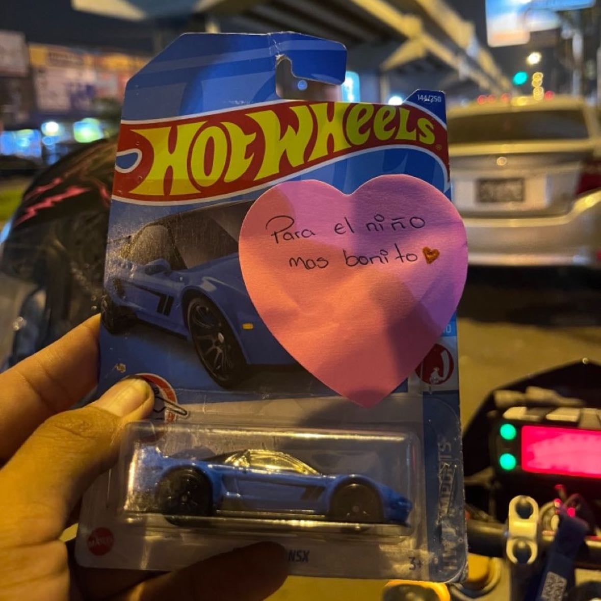 Regalar Hotwheels - El 30 de septiembre se regalan hotwheels