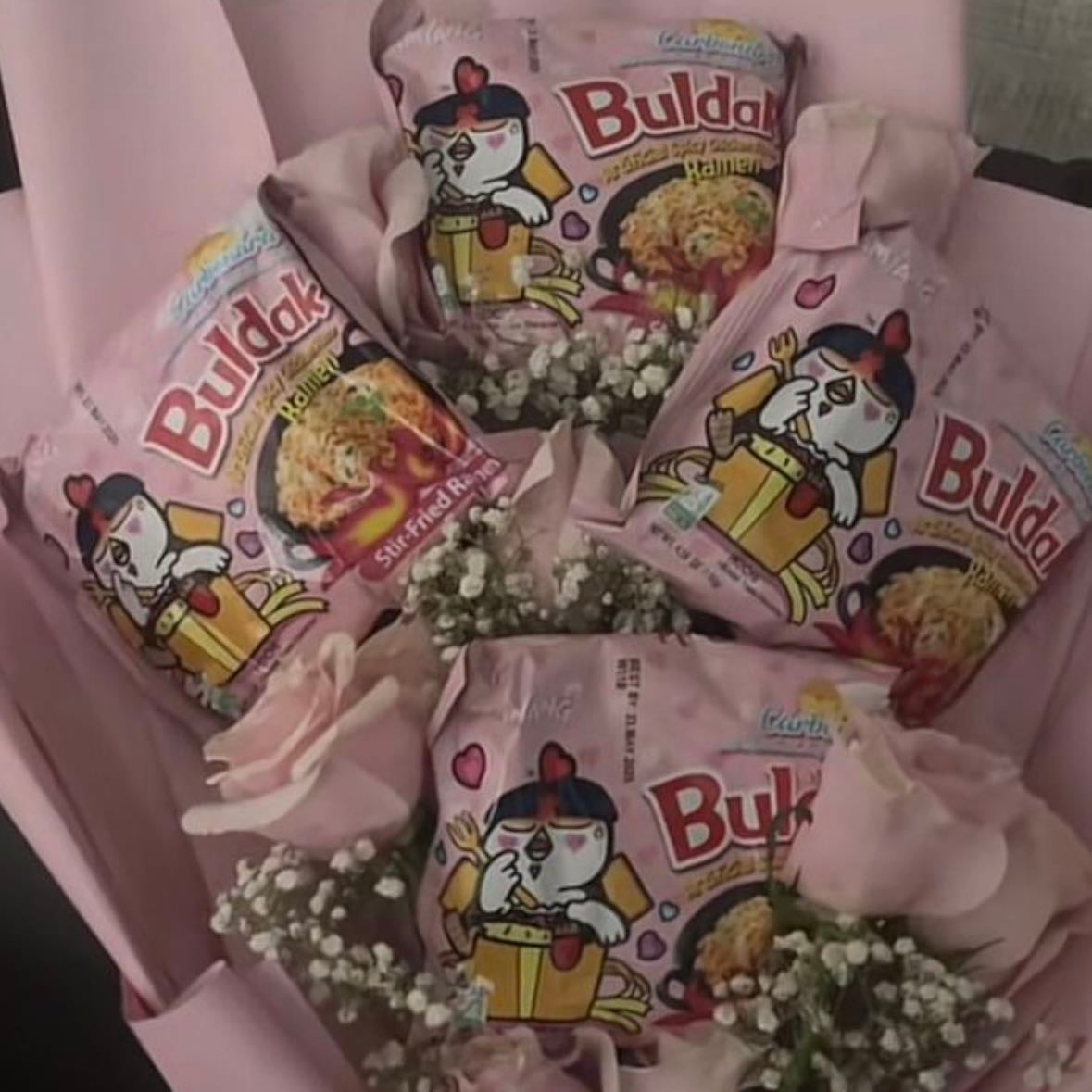 Maruchan ramen en bolsita porque le encantan