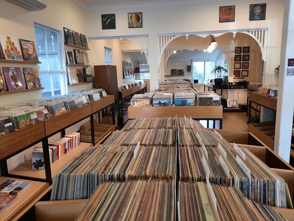Dutch Vinyl Brisbane – We Buy & Sell vinyl records