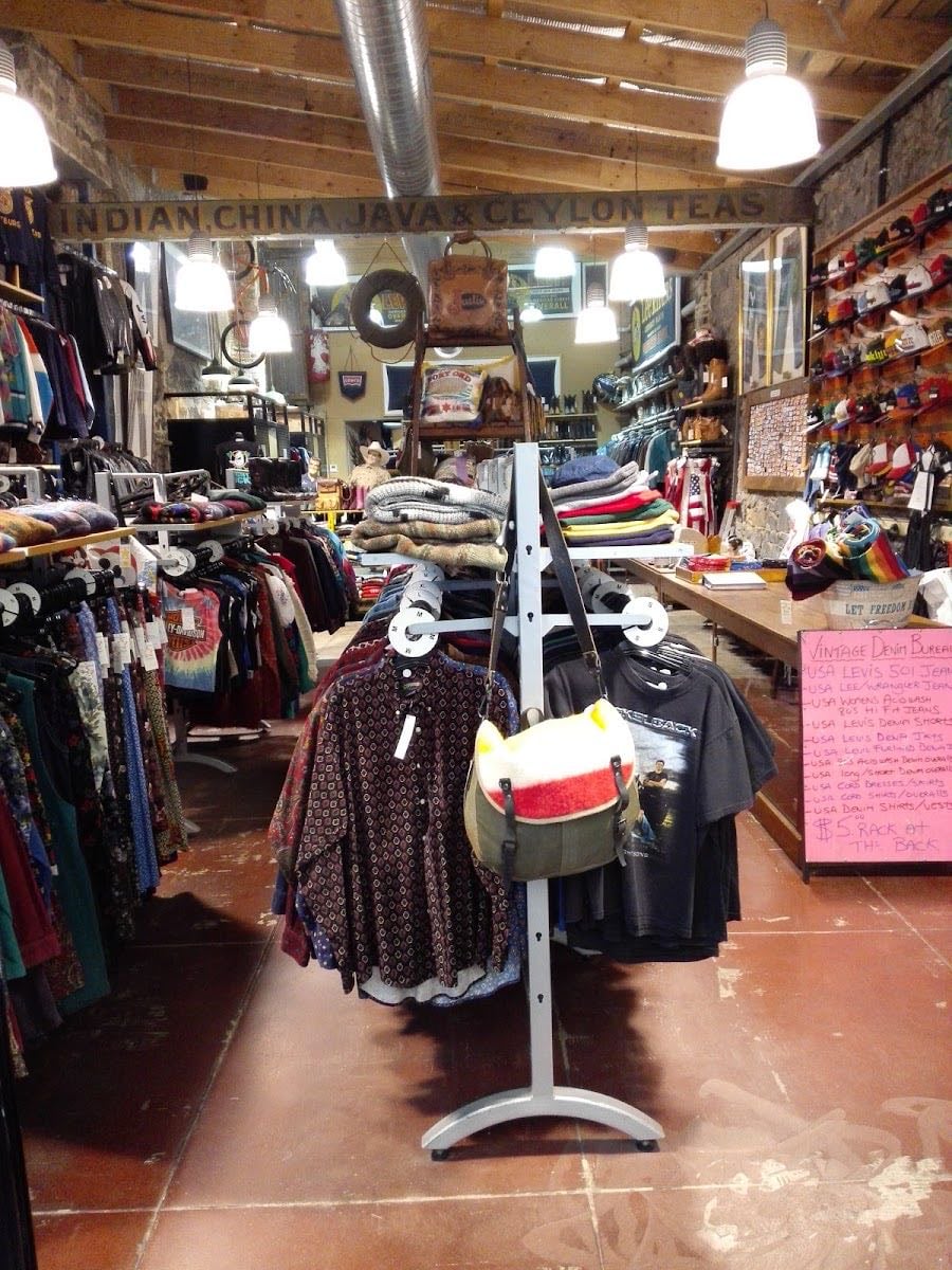 American Vintage Clothing Co
