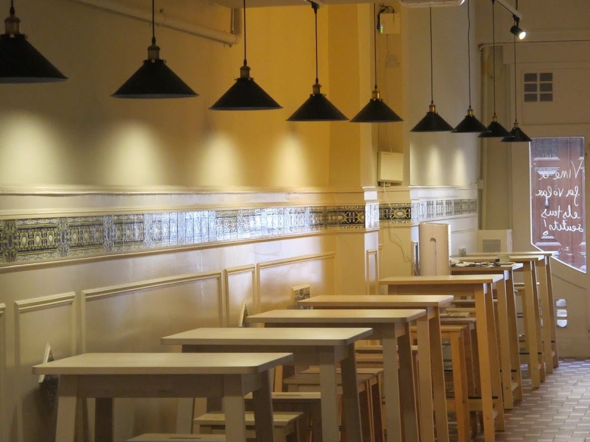 Avenir Restaurant