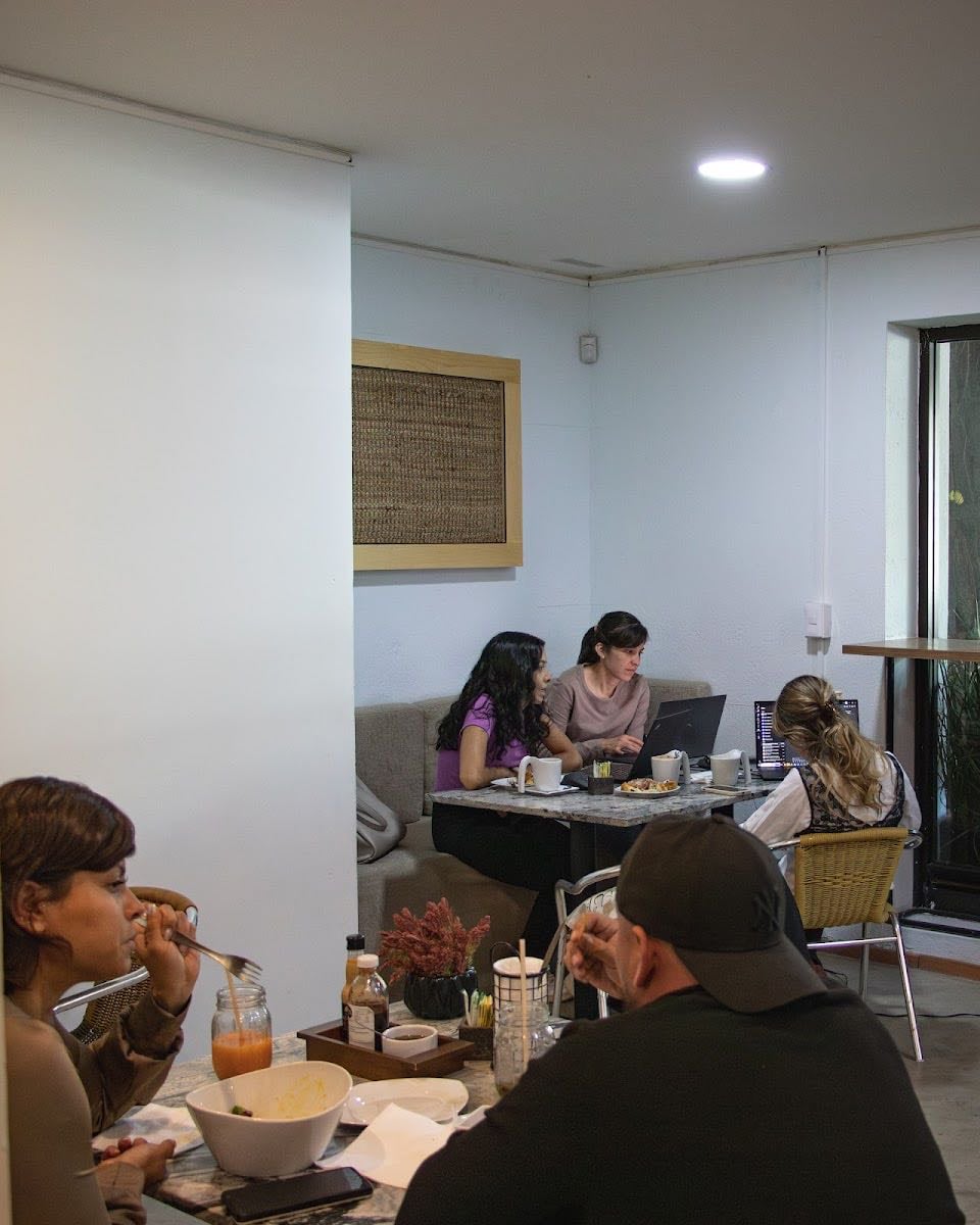 Maka Brunch & Coffe