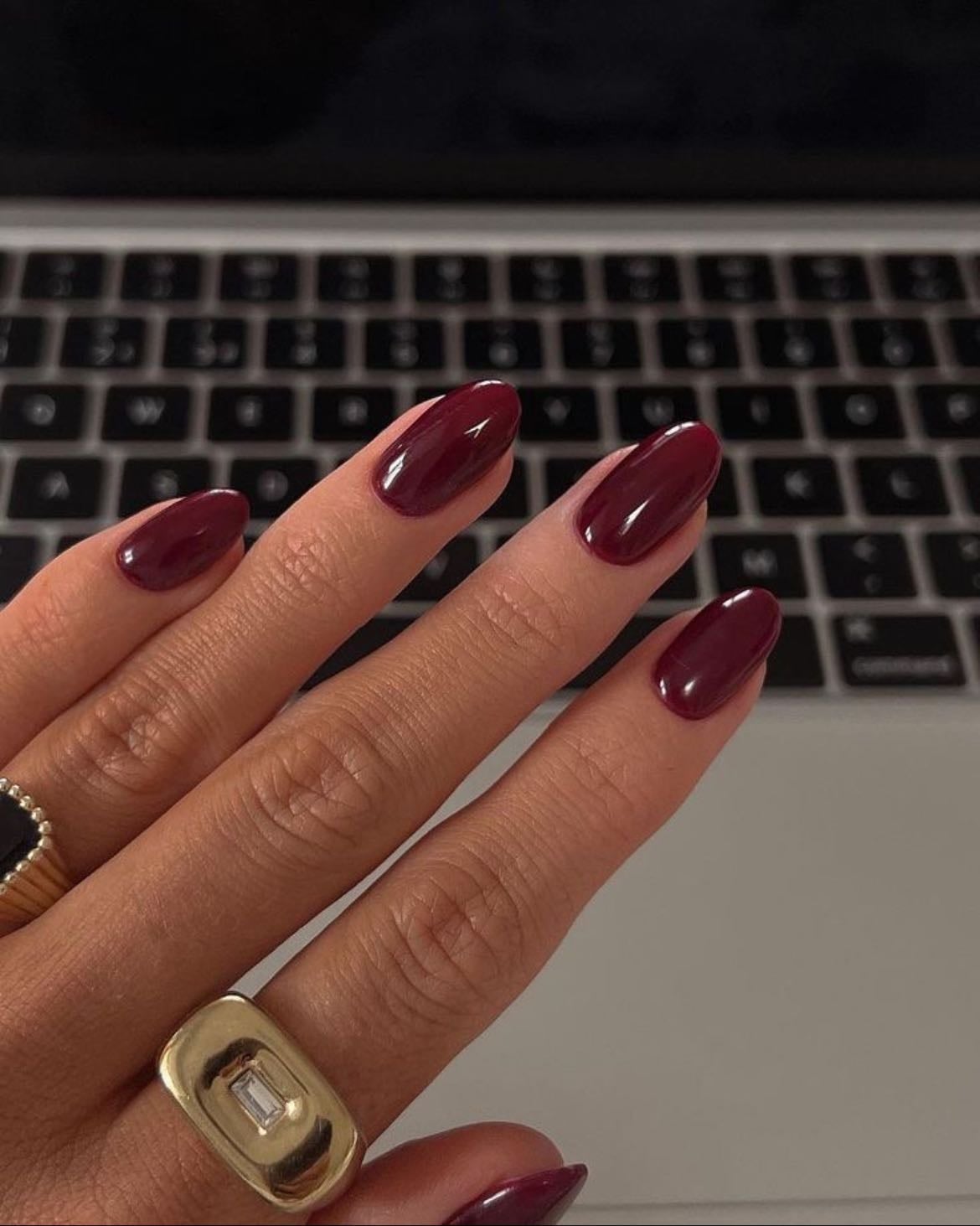 10.Uñas bonitas