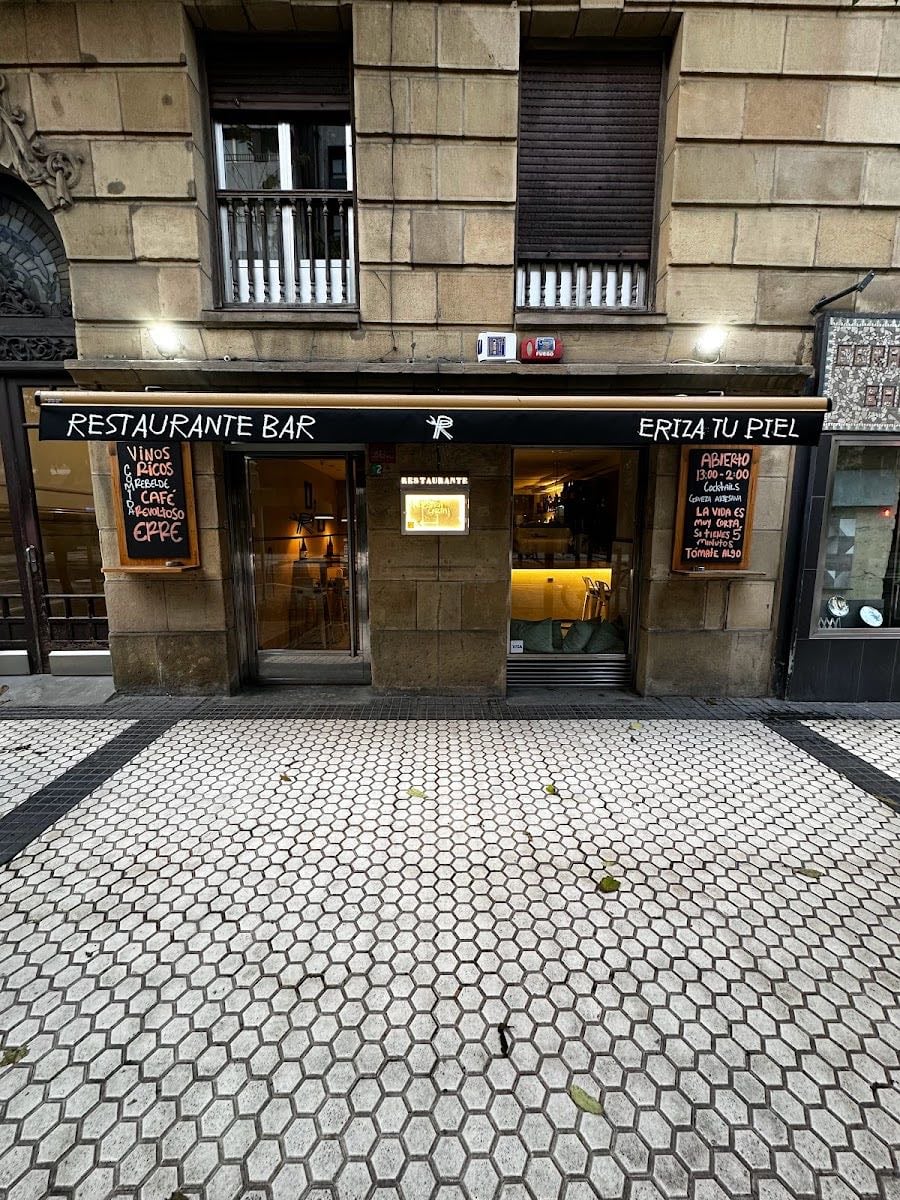 R restaurante bar - €€