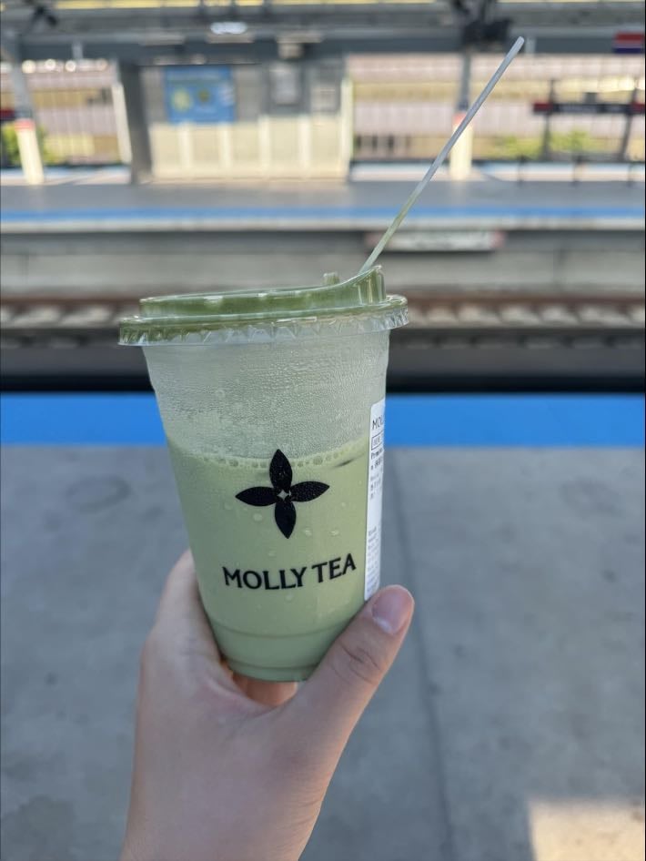 Molly Tea