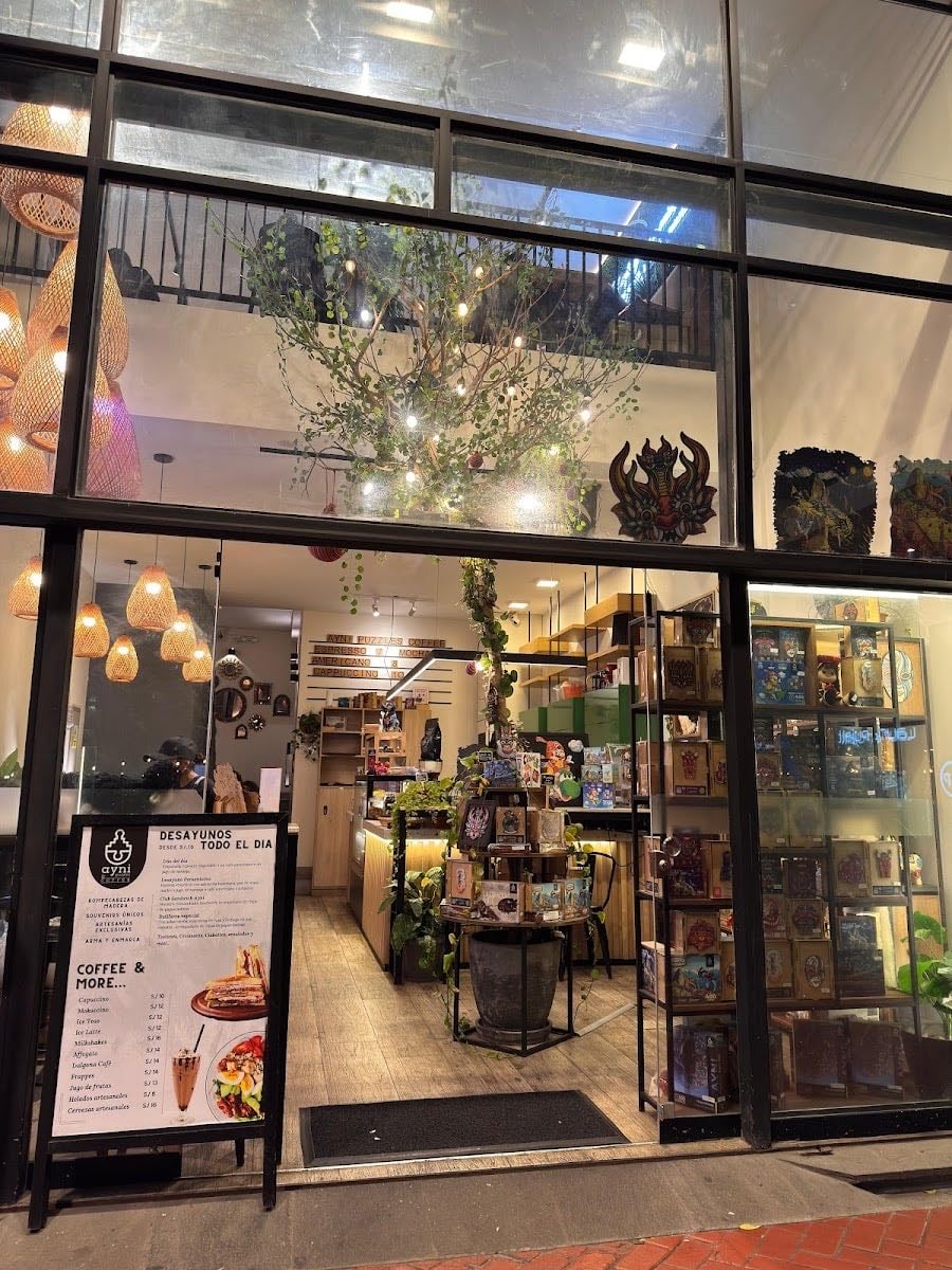 Ayni Puzzles Coffee & Souvenirs