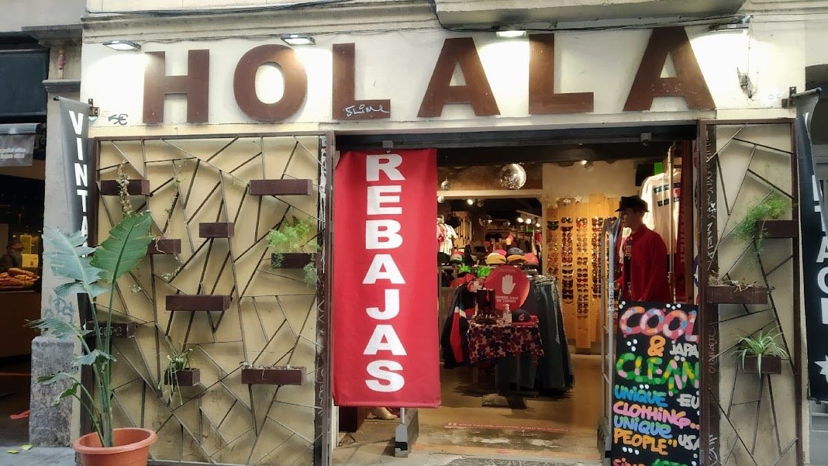 Holala! Tallers - unique vintage clothing for unique people
