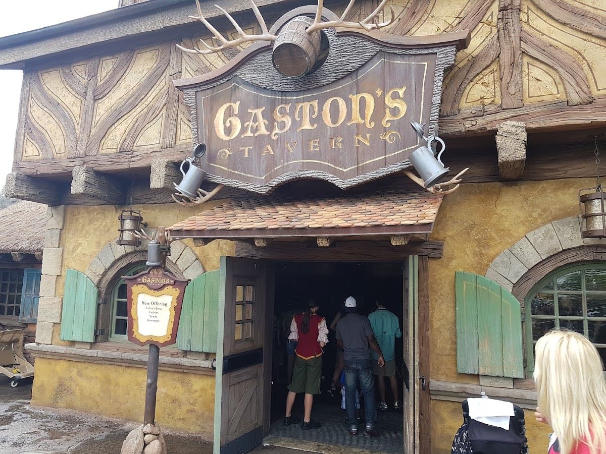 Gaston's Tavern