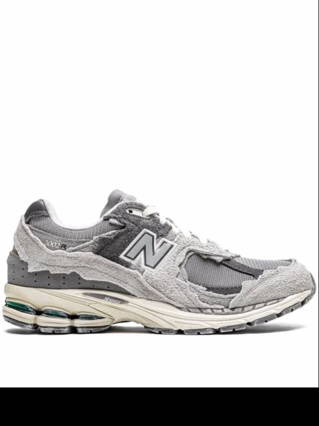 NEW BALANCE 2002R PROTECTION PACK