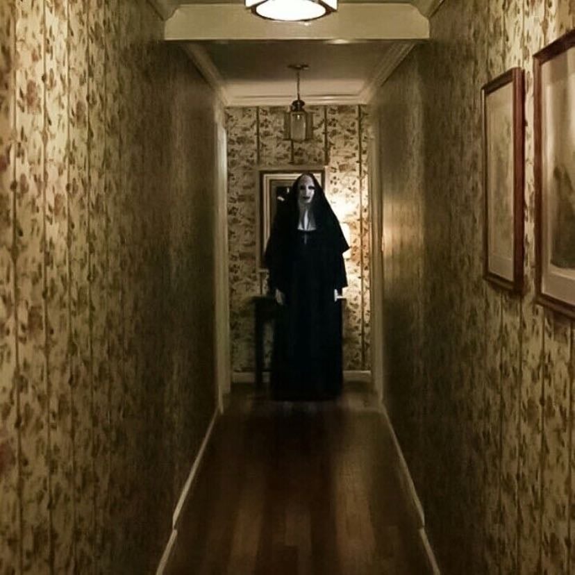 2. watch a scary film alone in the cinemas - I already love scary films just waiting for the opportunity to watch one myself 🤗