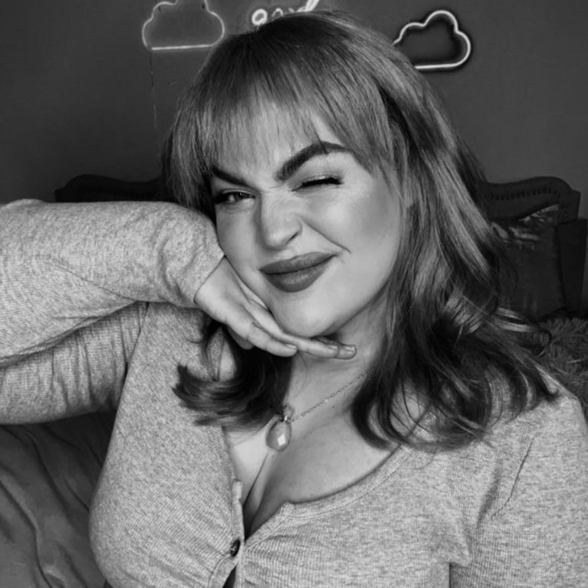 loey lane - i love love love loey lane i’ve been watching her for a while and she just brings me so much joy she’s so sweet and gorgeous her videos are so interesting