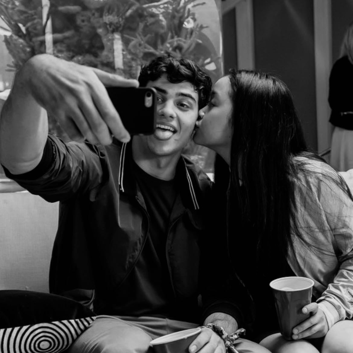 lara-jean and peter - to all the boys i’ve loved before (2018)