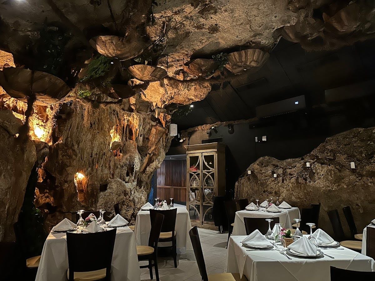 El Mesón de la Cava SantoDom