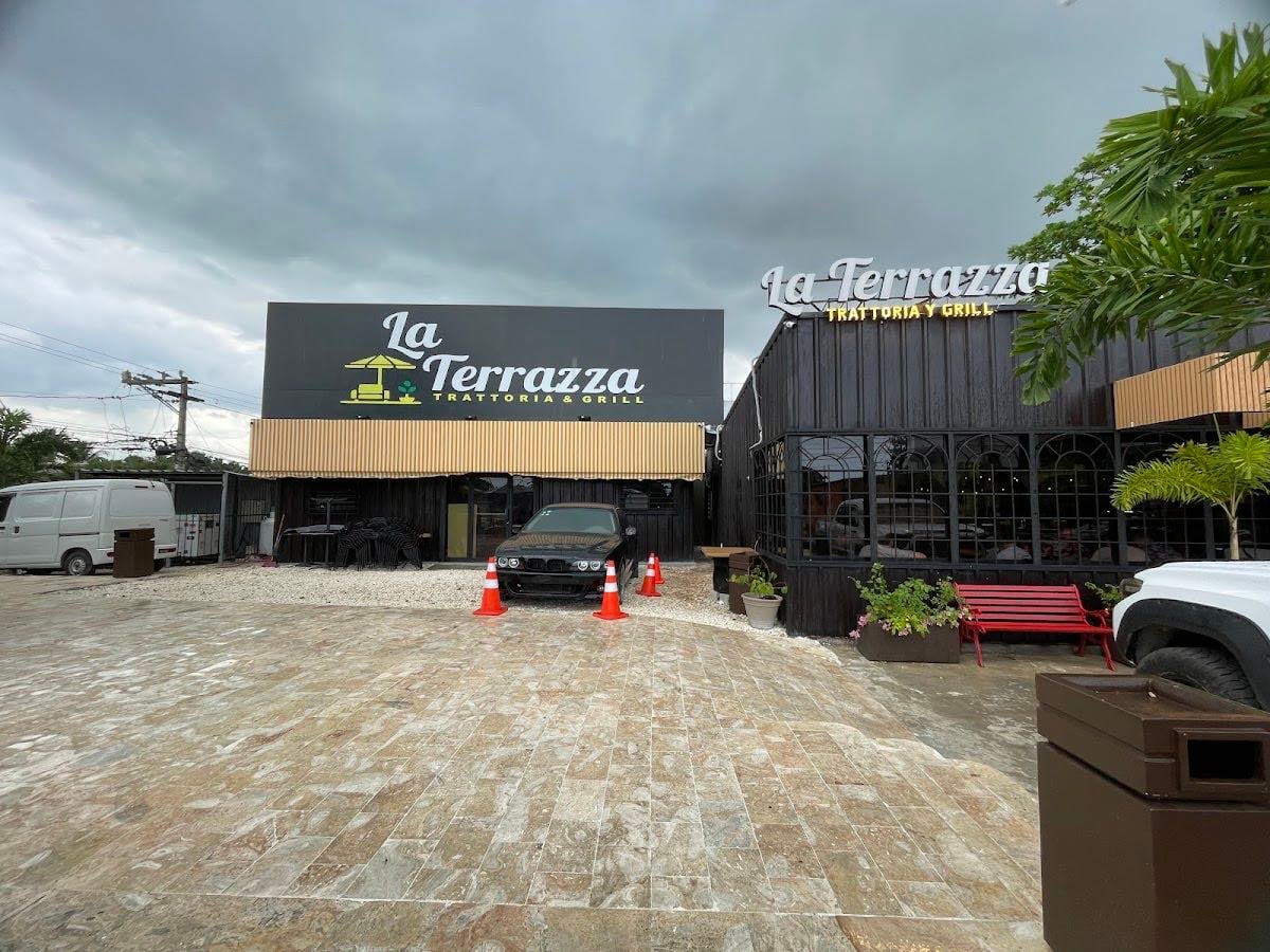 La Terrazza Trattoria & Grill