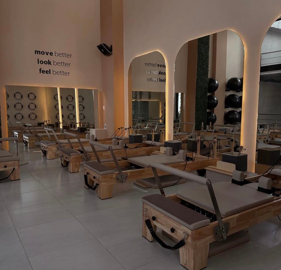 Aura Studio Pilates Reformer
