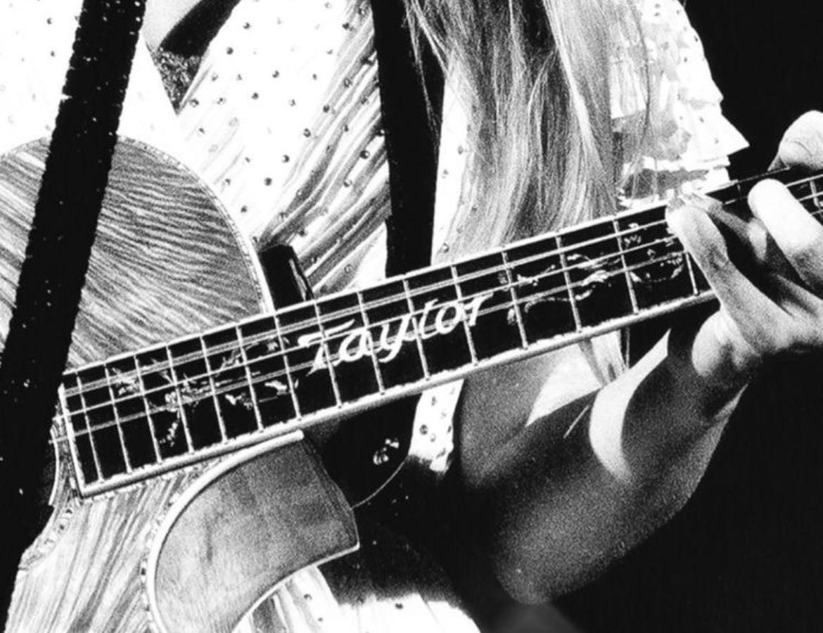 ★ ★ ★ ★ ★ - Music hypelist by Julia