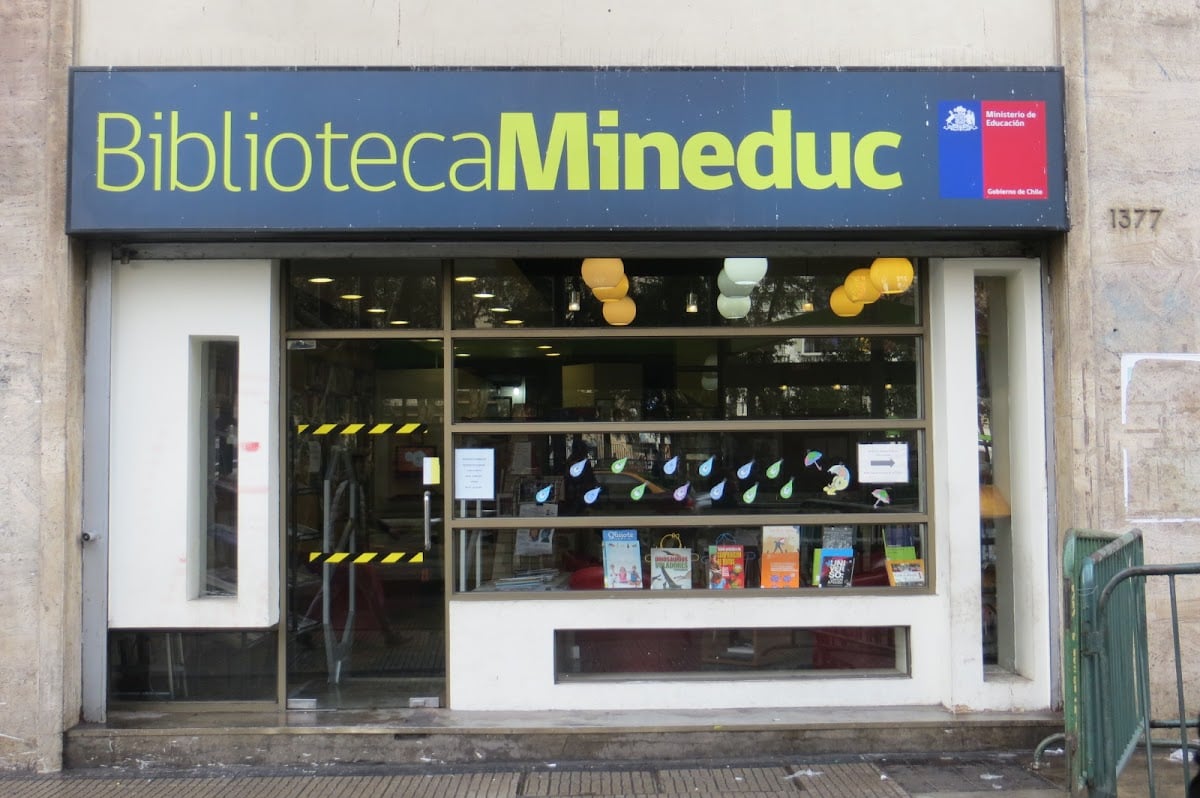 Biblioteca MINEDUC
