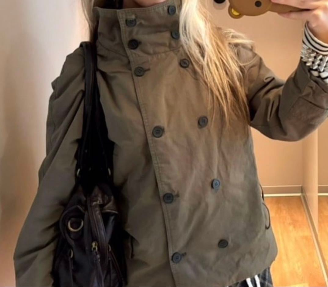 THIS COAT