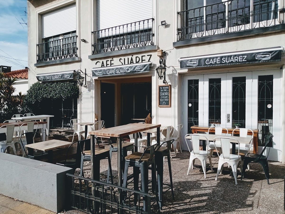 Café Suárez - la cantidad de tiempo que tuve que esperar fue mucho, no lo recomiendo