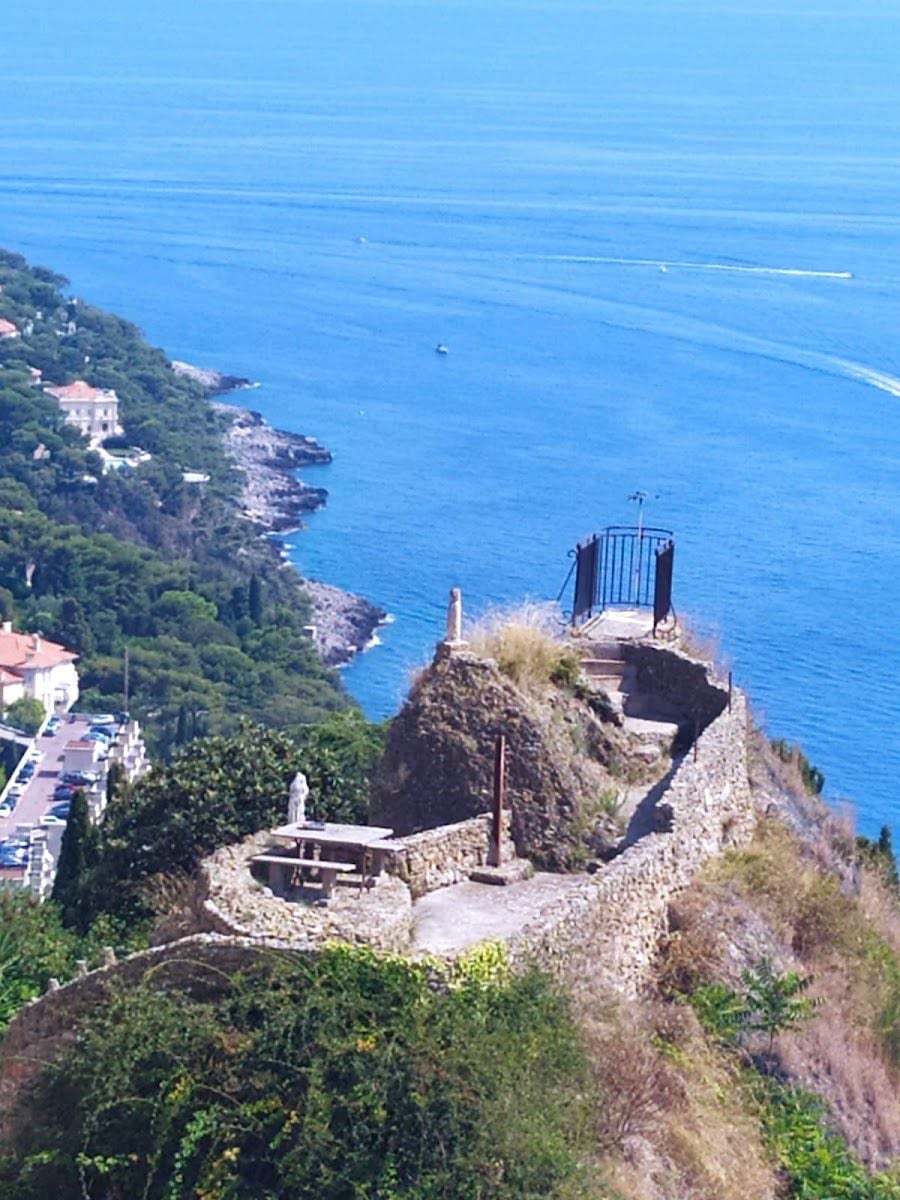 Roquebrune-Cap-Martin - hands down the best views in the riviera