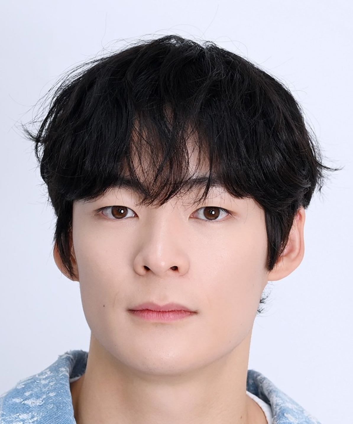 Song Geon Hee - 1997