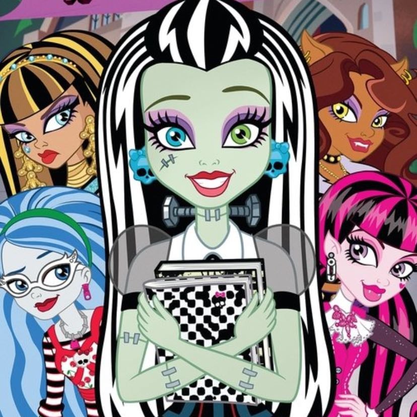 Monster High: Alguien nuevo en Monster High - Eric Radomski · 2010