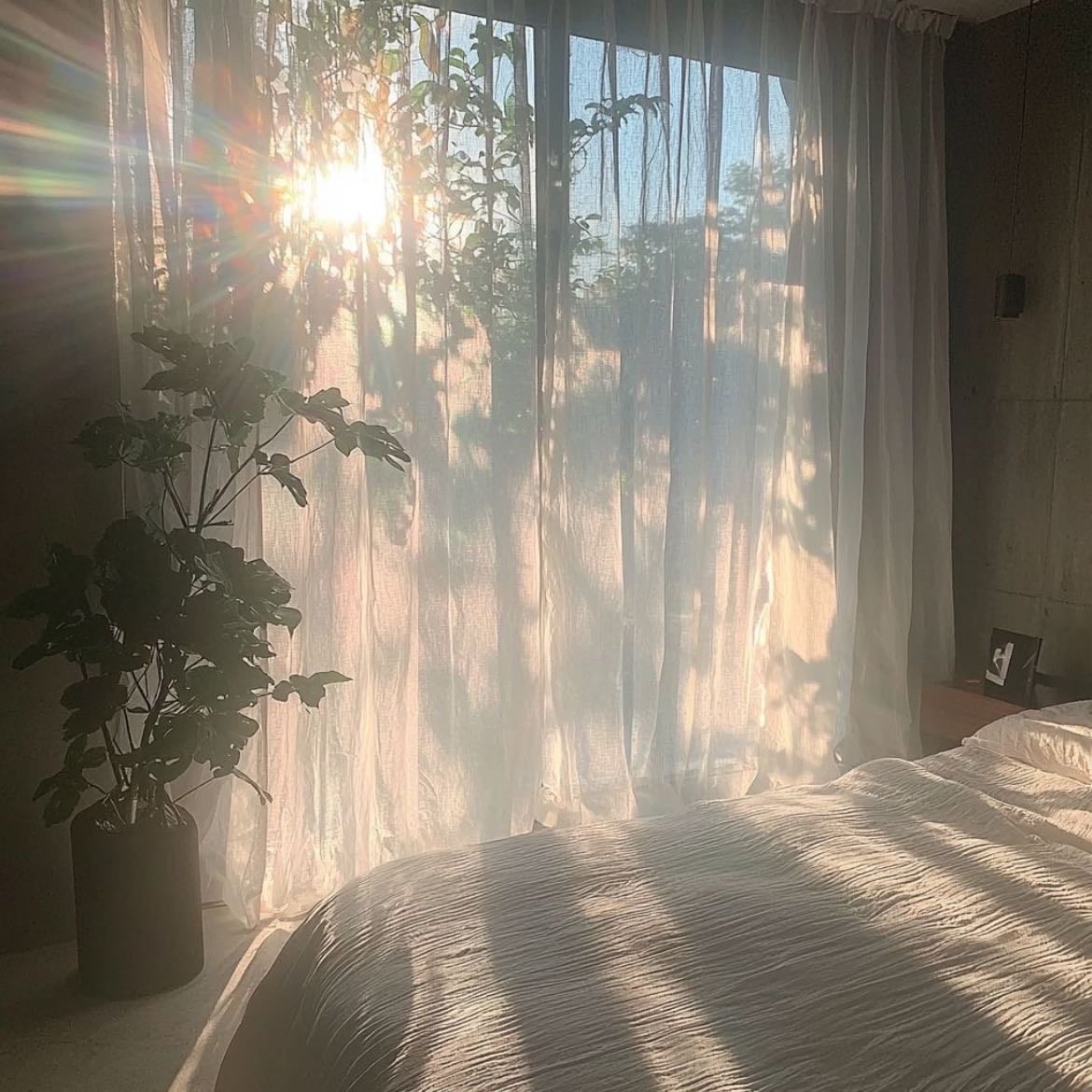 Disconnecting from Screens - Taking a break from your phone, computer, or TV allows your brain to relax and reset.