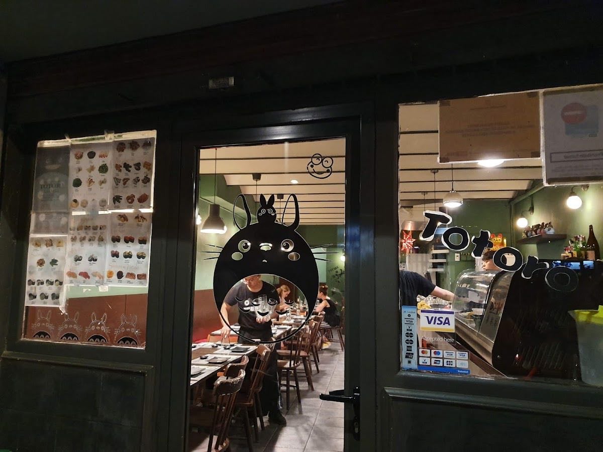 Totoro - Good sushi good price