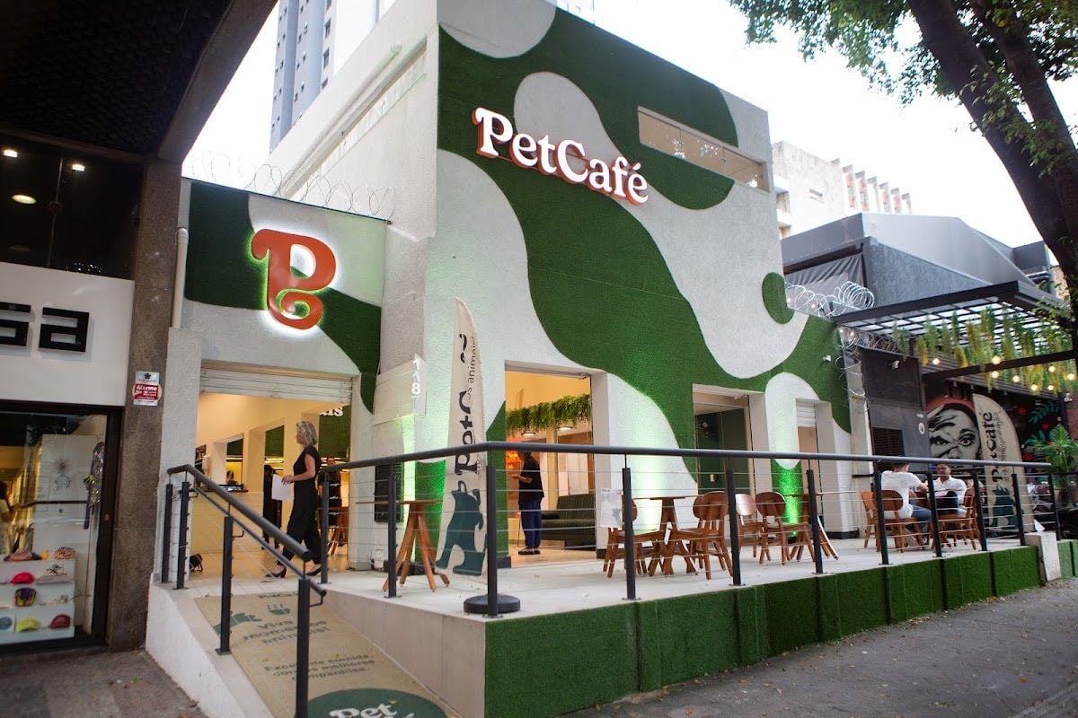 Pet Café