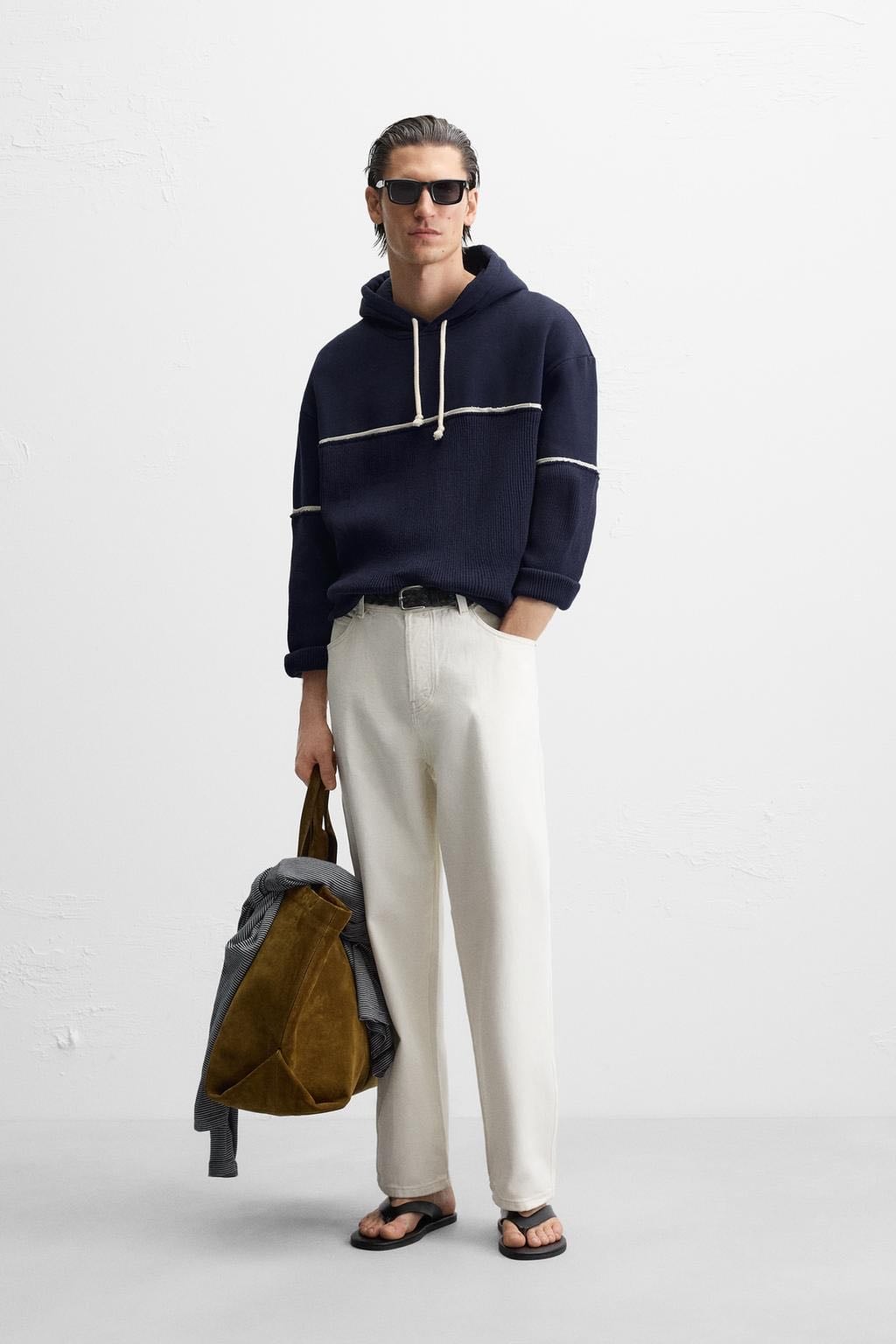 SUDADERA RELAXED FIT CONTRASTE - ZARA