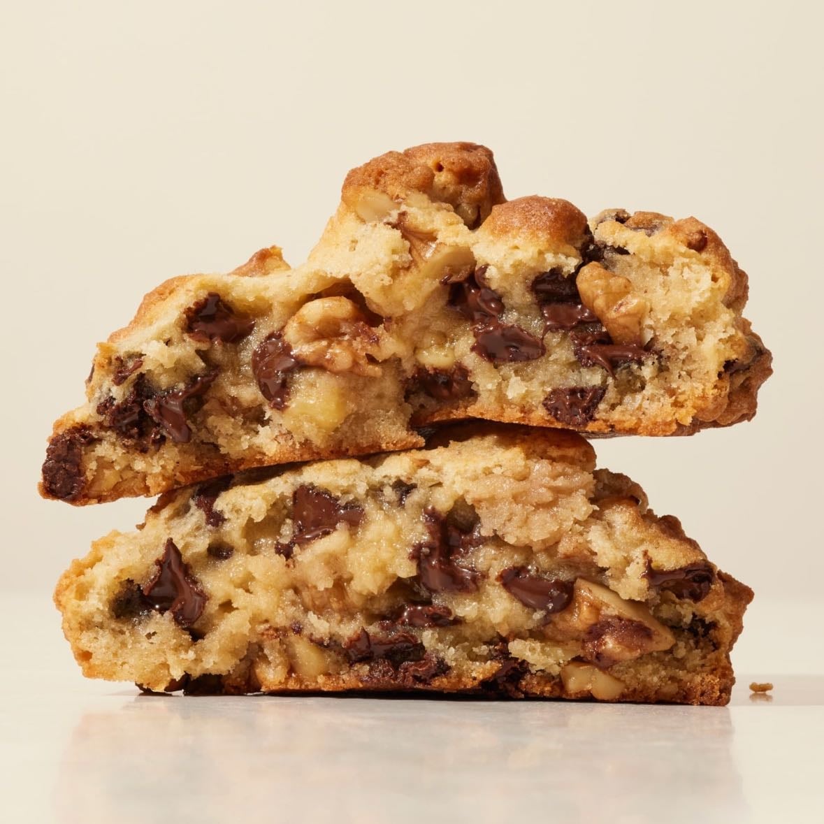Chocolate Chip Walnut Cookie - Levain Bakery