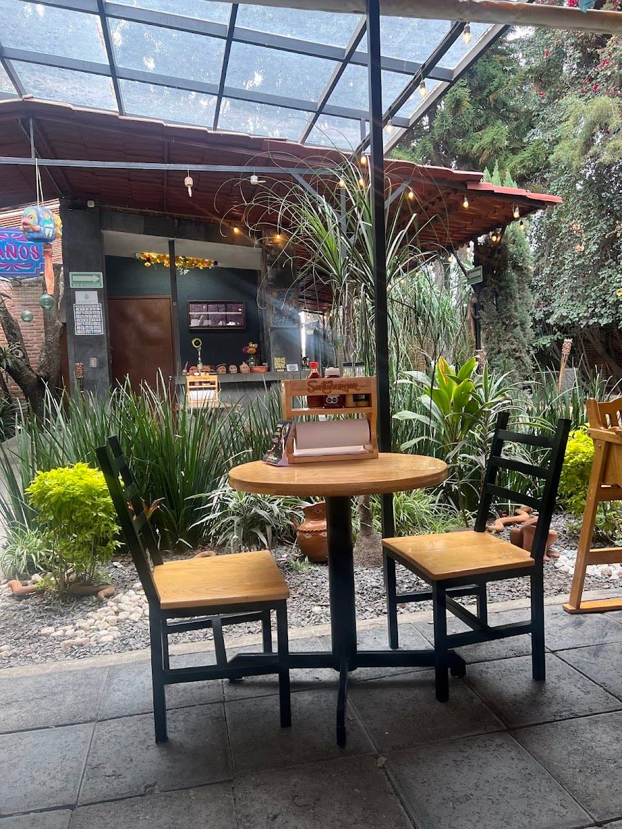La Santa Burger Cholula