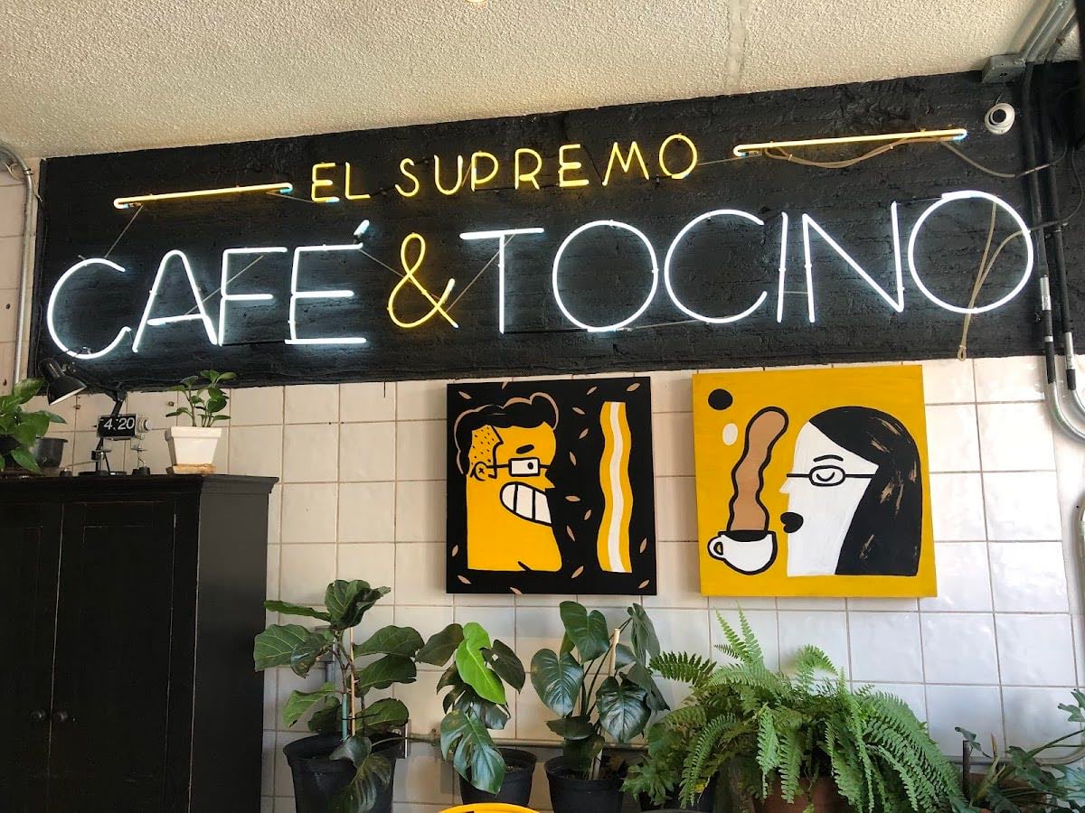 Café y Tocino