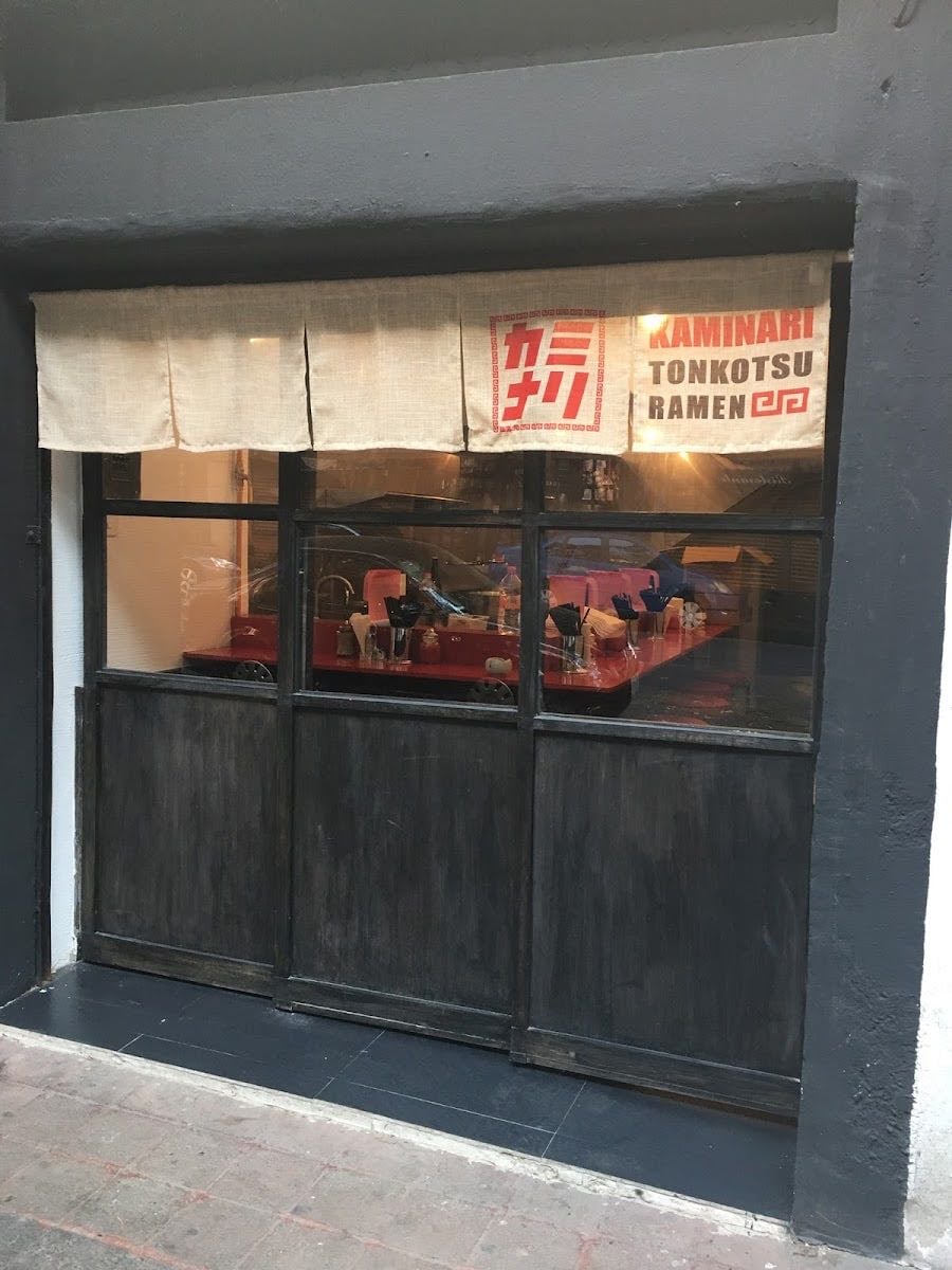 WANWAN SAKABA - Imperdible para comer deli