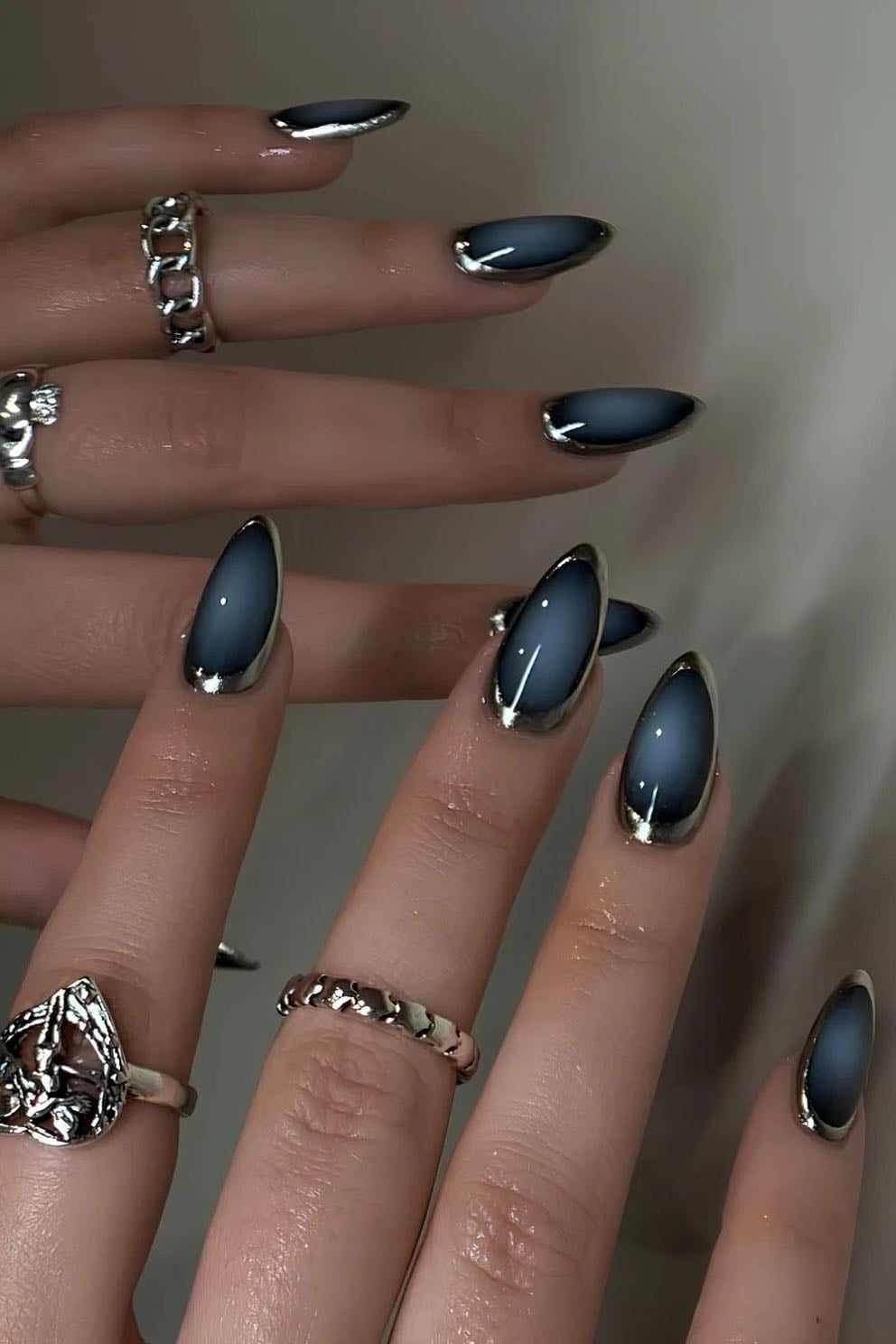 Aura metallic
