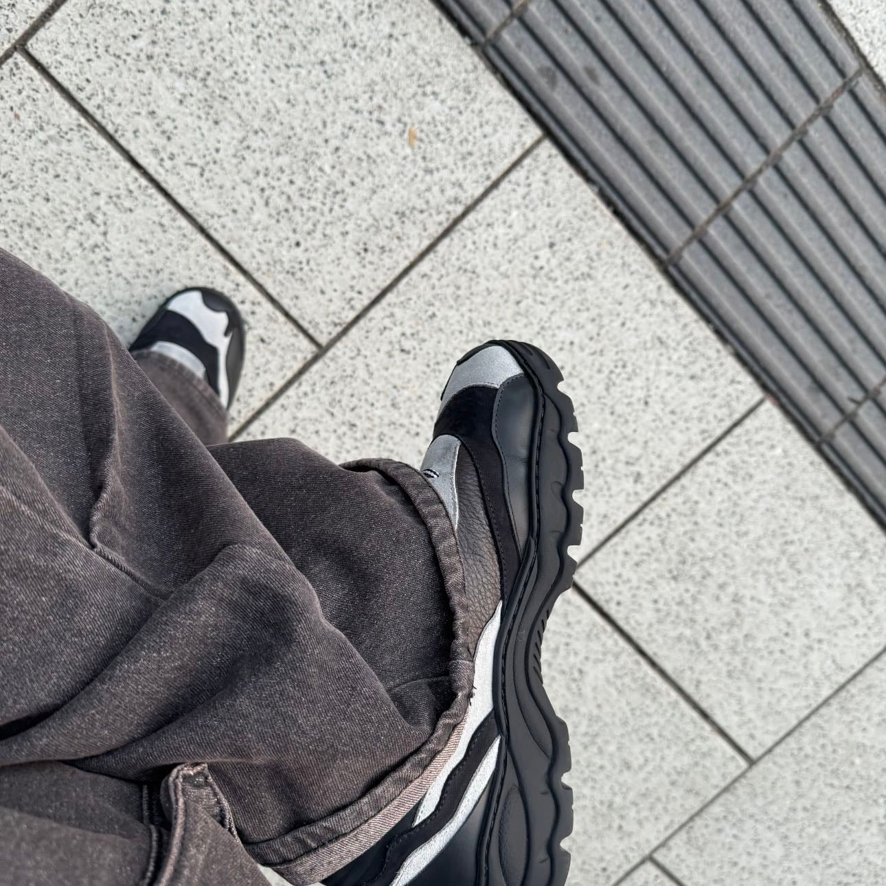 Sneakers - Diverge: Custom