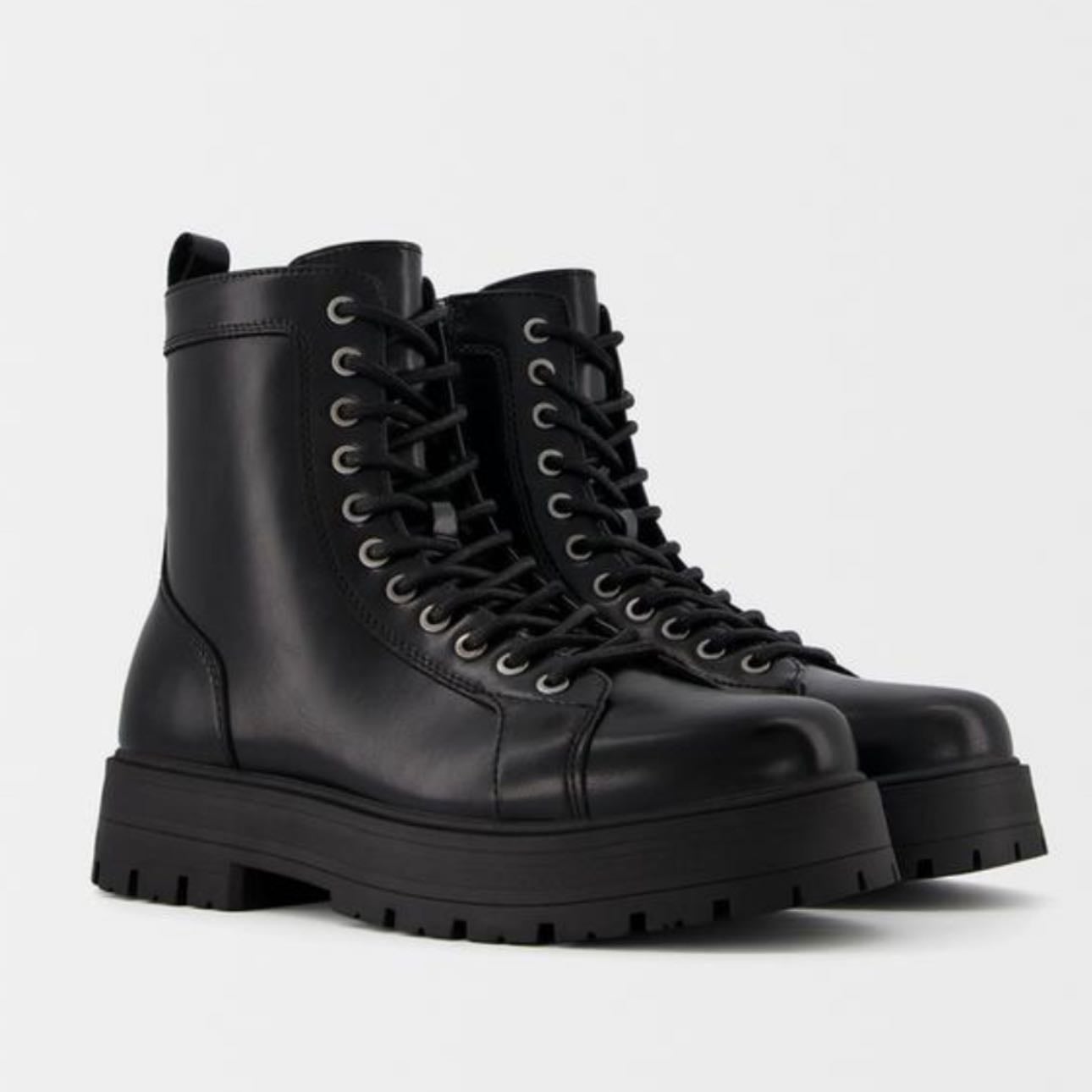 My Combat Boots - Bershka: Schnürstiefeletten mit Profilsohle