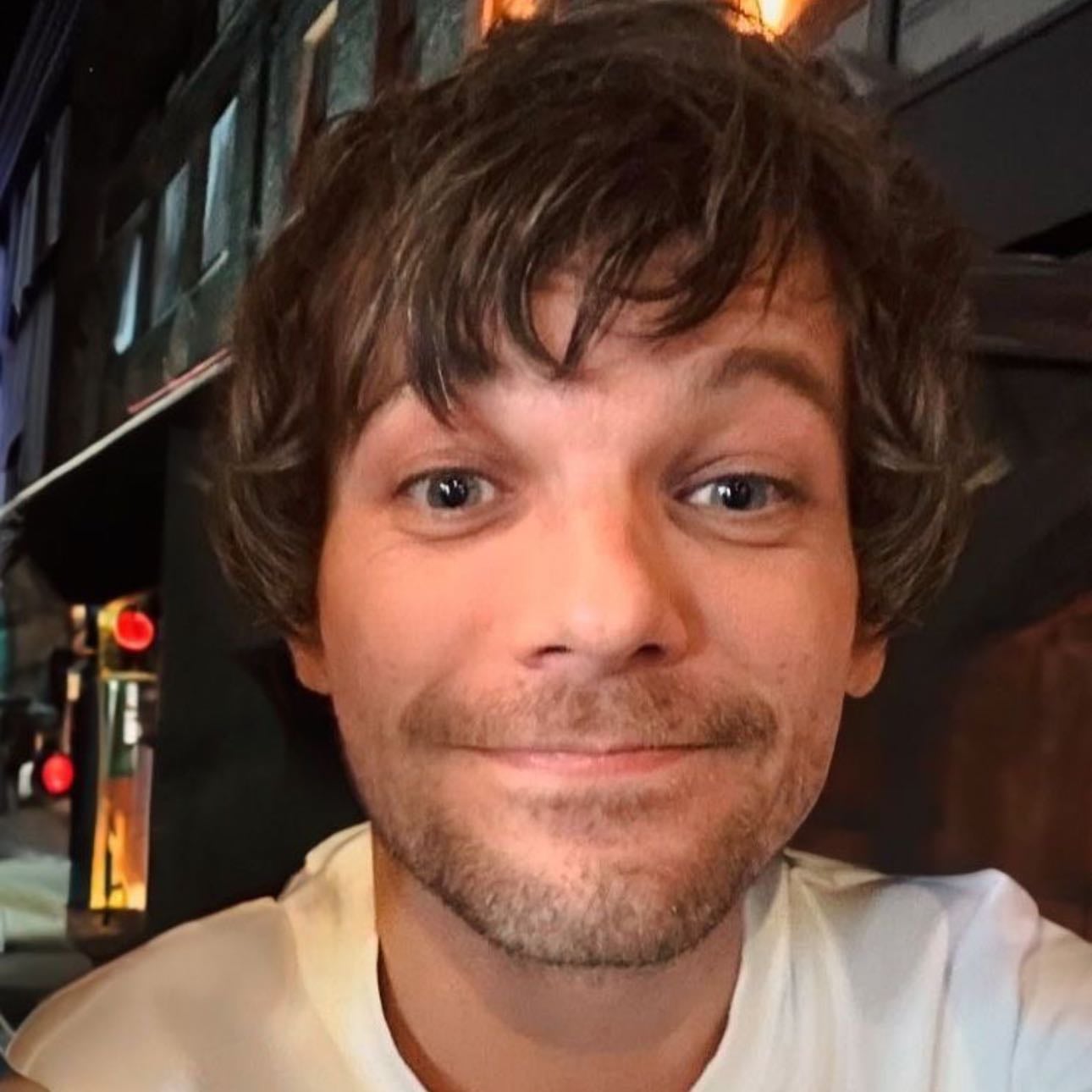 Louis Tomlinson - hes so funny and relatable and i find comfort in his music 💗