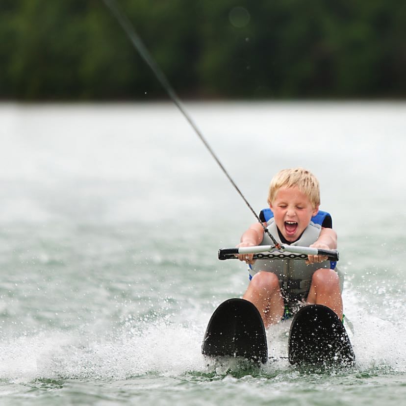 Go water skiing ⛷️