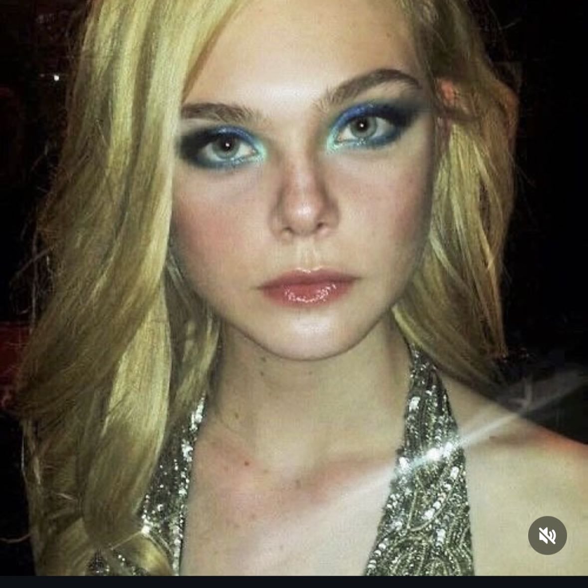 blue eyeshadow