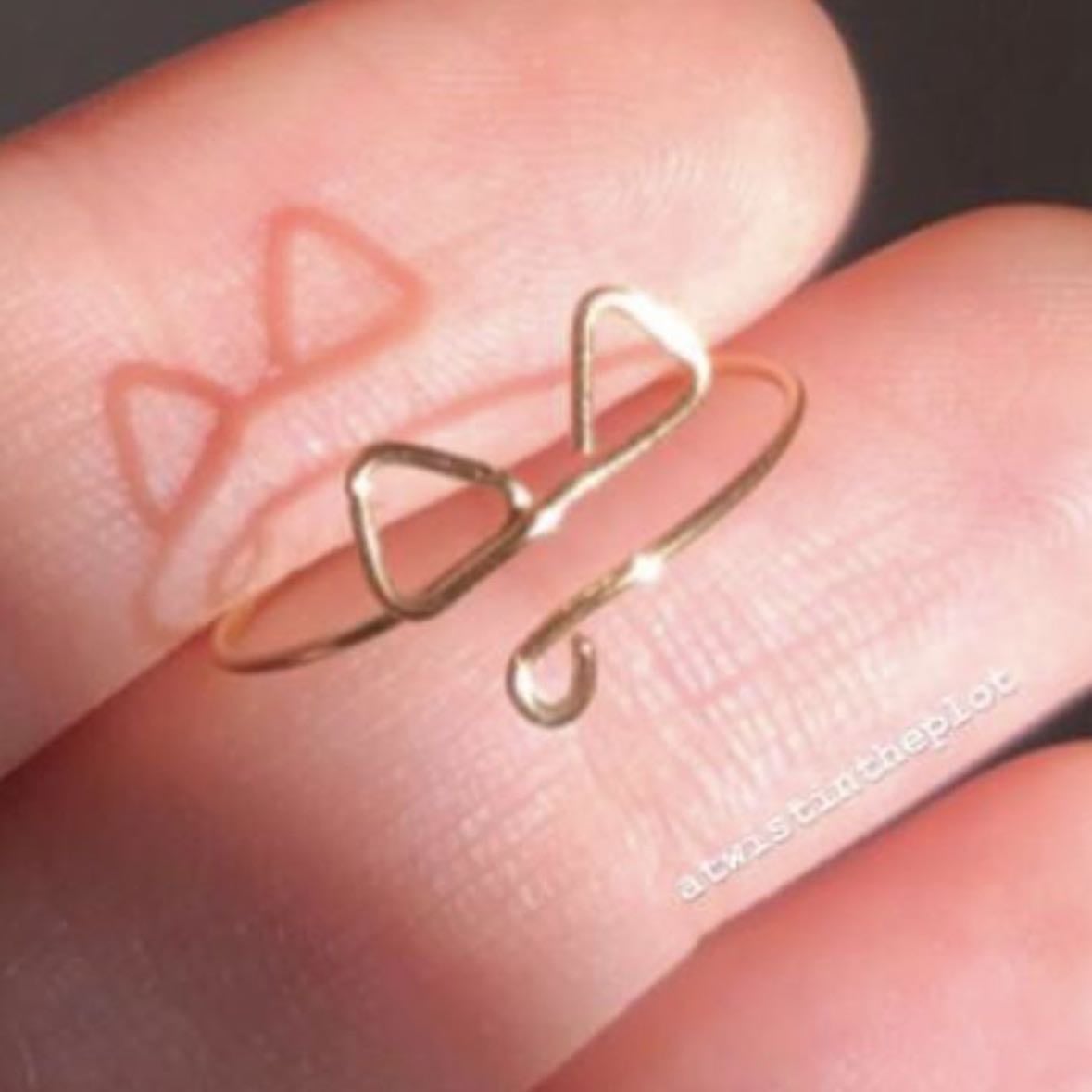 Paper clip rings