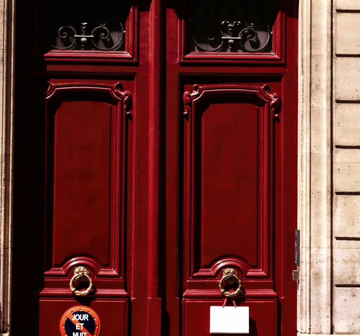 Parisian chic style