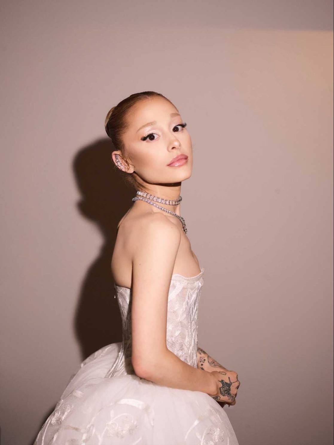 Needy - Ariana Grande