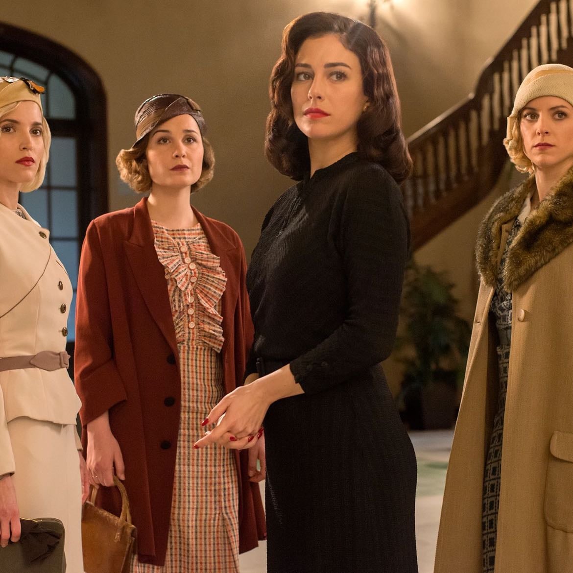Las chicas del cable - Ram贸n Campos, Gema R. Neira, Teresa Fern谩ndez-Vald茅s 路 2017